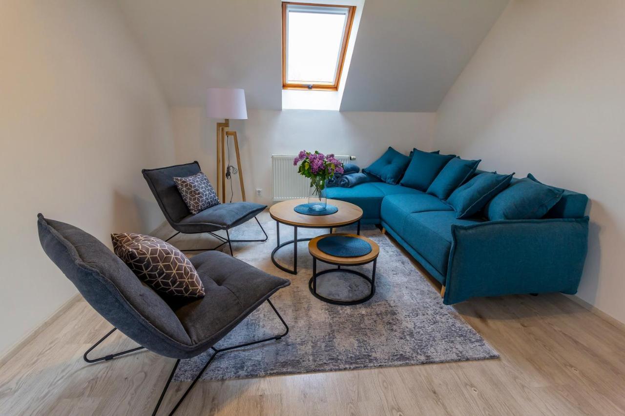 Apartmanovy Dum Vilémovice Buitenkant foto