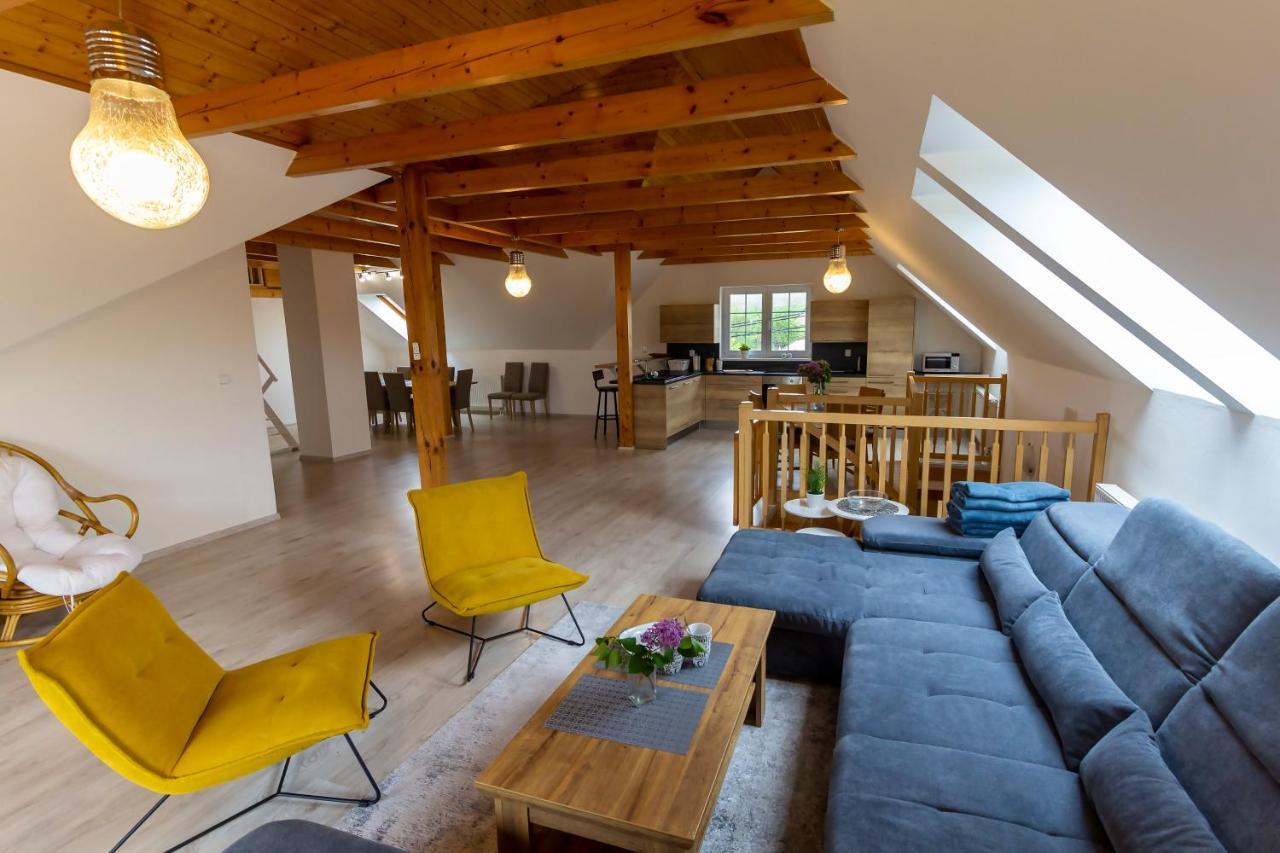 Apartmanovy Dum Vilémovice Buitenkant foto
