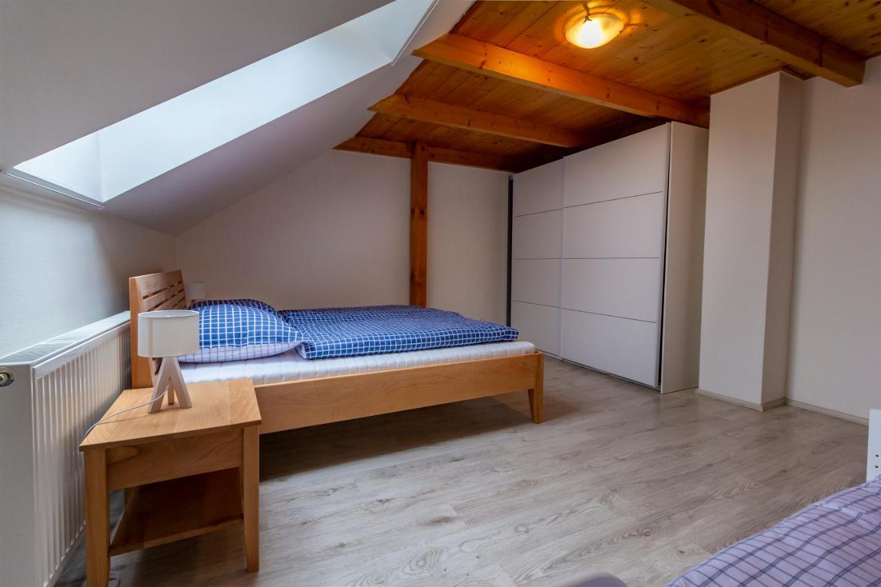 Apartmanovy Dum Vilémovice Buitenkant foto
