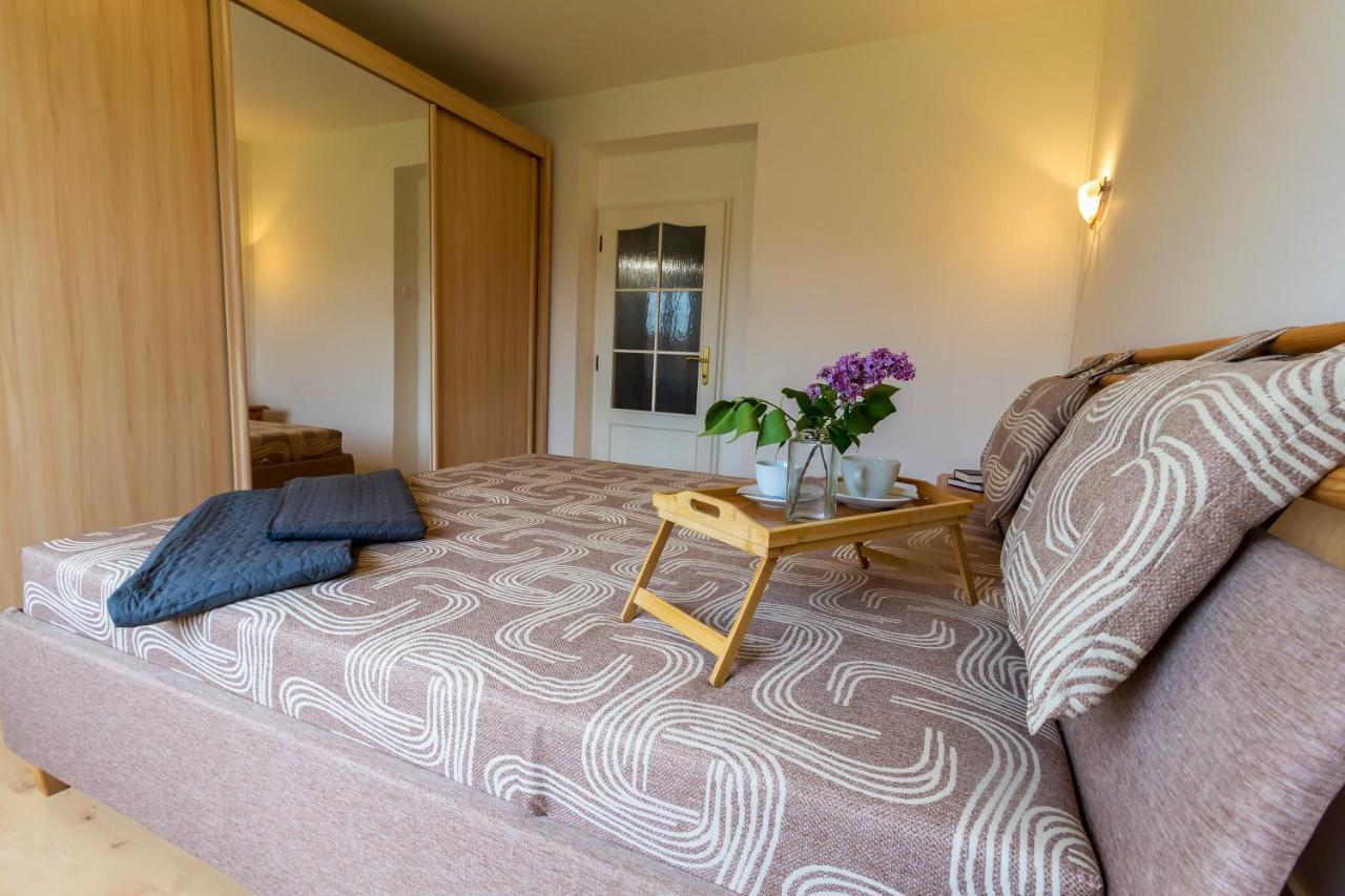 Apartmanovy Dum Vilémovice Buitenkant foto